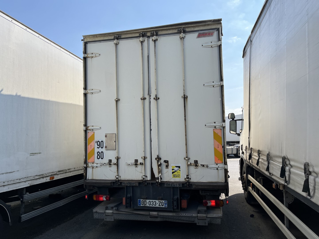 DAF LF 220 - Грузовик с закрытым кузовом: фото 2 DAF LF 220 - Грузовик с закрытым кузовом: фото 2
