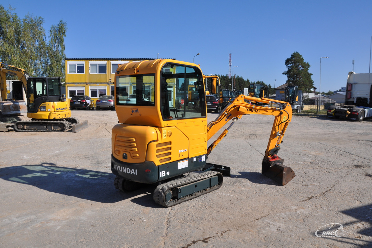 Hyundai R18-9 - Мини-экскаватор: фото 5 Hyundai R18-9 - Мини-экскаватор: фото 5