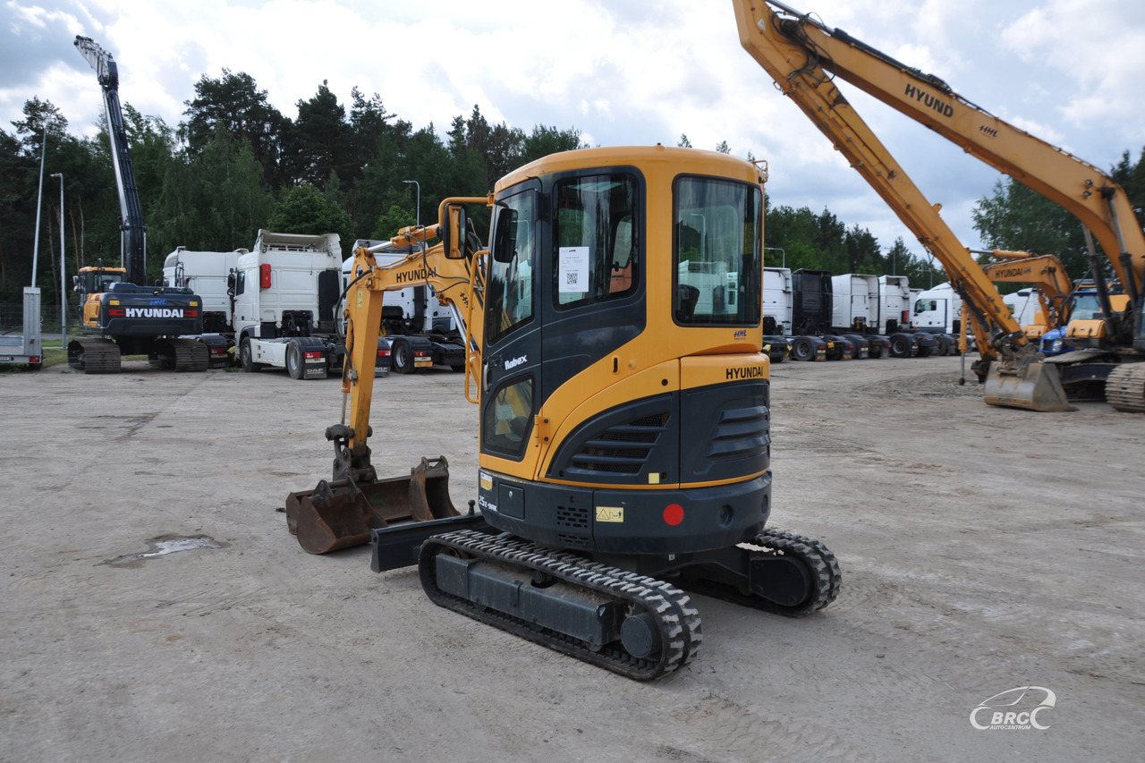 Hyundai R25Z-9AK - Мини-экскаватор: фото 4 Hyundai R25Z-9AK - Мини-экскаватор: фото 4