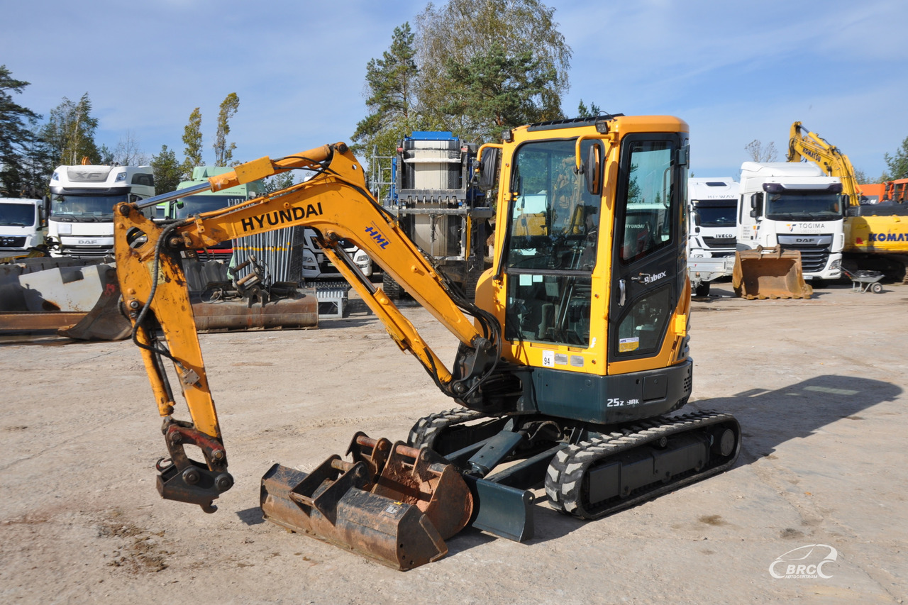 Hyundai R25Z-9AK - Мини-экскаватор: фото 3 Hyundai R25Z-9AK - Мини-экскаватор: фото 3