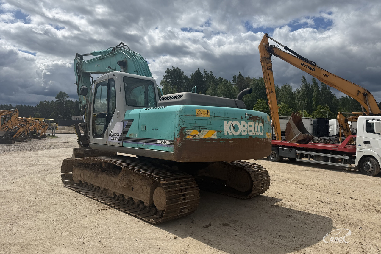 Kobelco SK230LC - Гусеничный экскаватор: фото 4 Kobelco SK230LC - Гусеничный экскаватор: фото 4