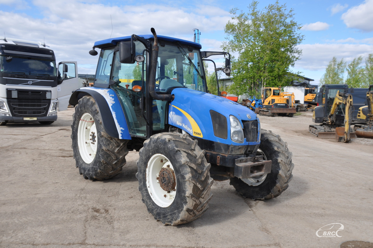 New Holland T5060 - Трактор: фото 2 New Holland T5060 - Трактор: фото 2