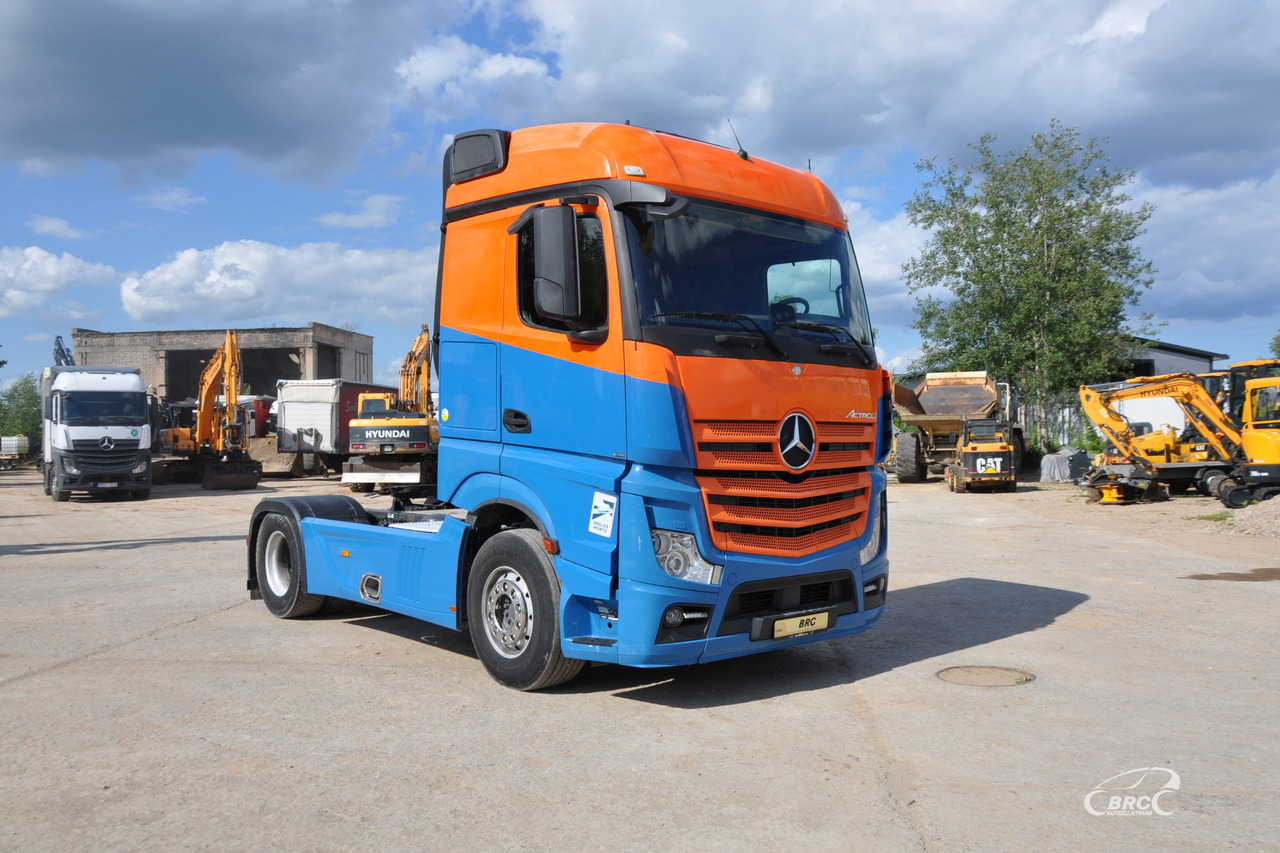 Mercedes-Benz Actros - Тягач: фото 2 Mercedes-Benz Actros - Тягач: фото 2