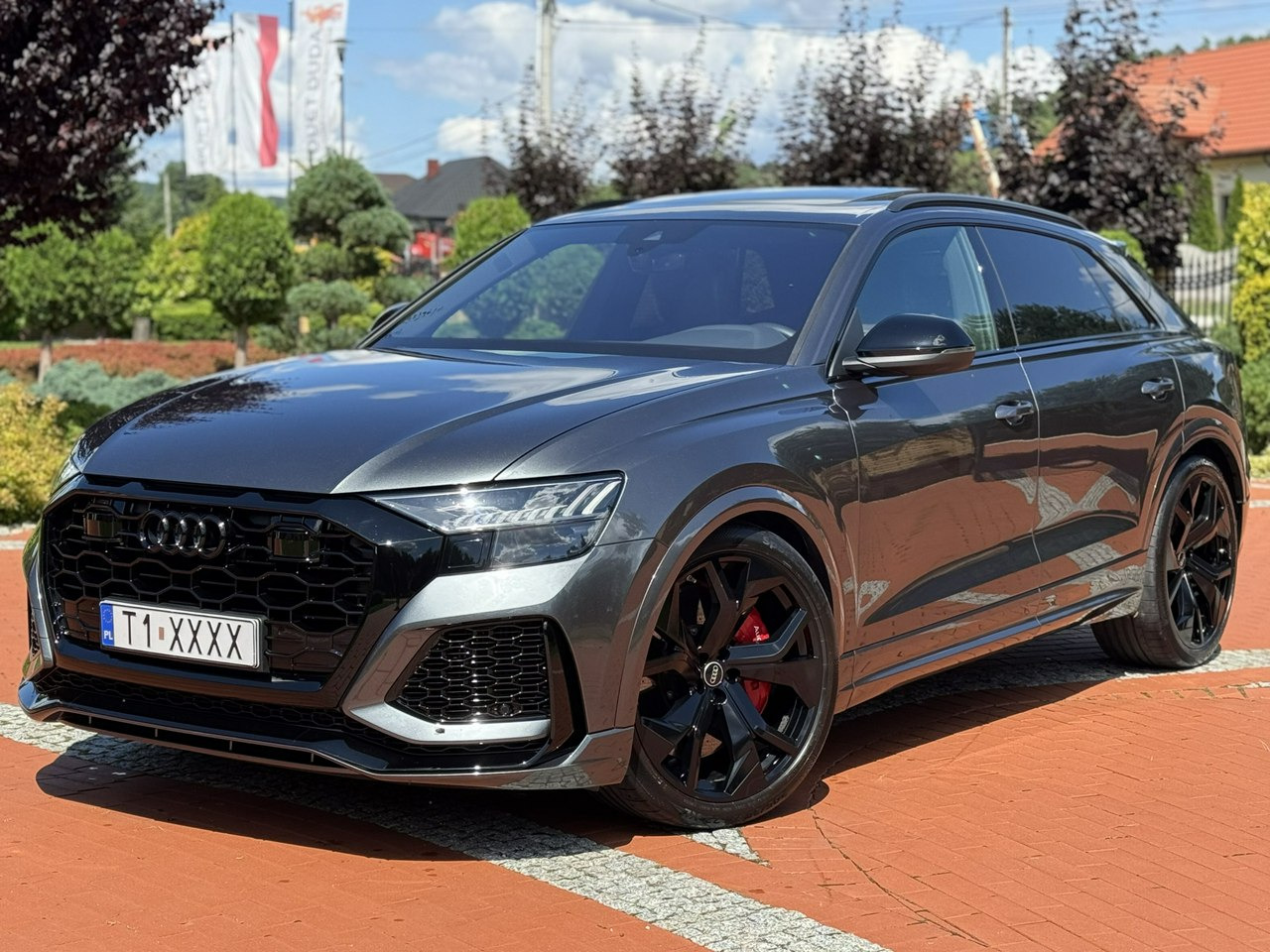 Audi RS Q8 - Внедорожник: фото 4 Audi RS Q8 - Внедорожник: фото 4
