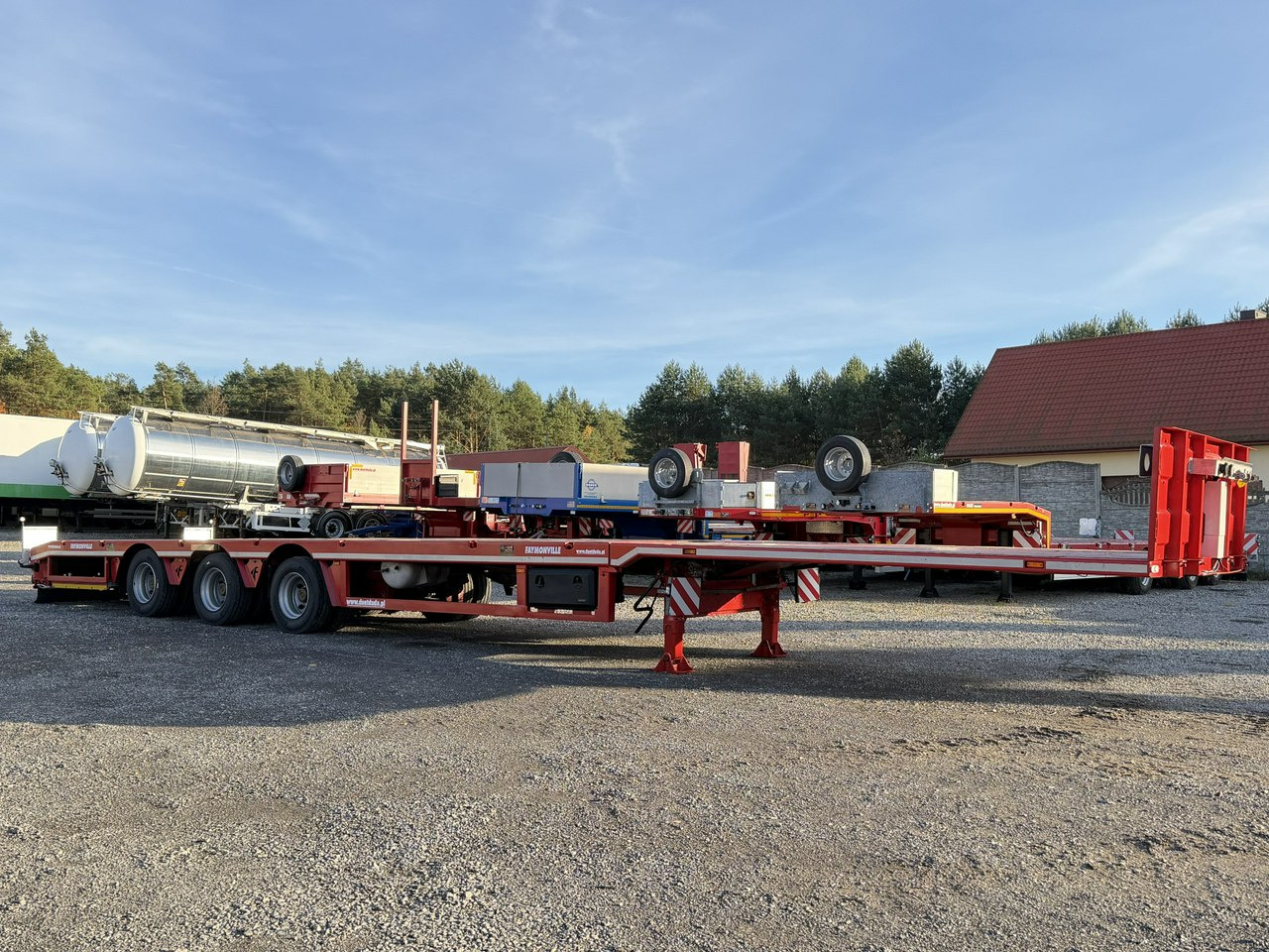 Faymonville Niskopodłogowa Telemega Rozciągana 7m 3-Osiowa Oś skrętna - Низкорамный полуприцеп: фото 2 Faymonville Niskopodłogowa Telemega Rozciągana 7m 3-Osiowa Oś skrętna - Низкорамный полуприцеп: фото 2