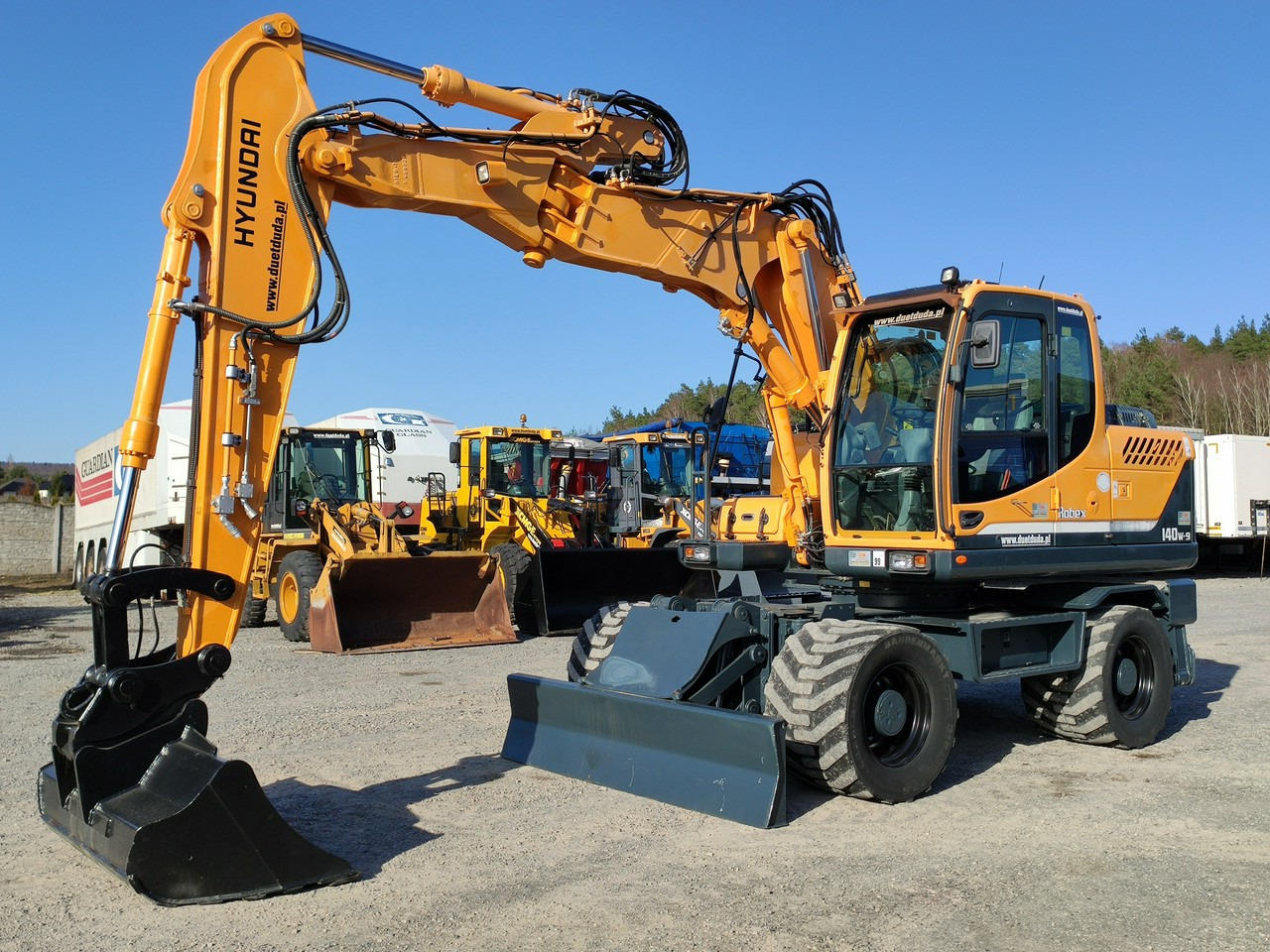 Hyundai 140W-9 Łyżka Skarpowa+Szybko Złącze !!! STAN Bardzo Dobry !!! - Колёсный экскаватор: фото 1 Hyundai 140W-9 Łyżka Skarpowa+Szybko Złącze !!! STAN Bardzo Dobry !!! - Колёсный экскаватор: фото 1