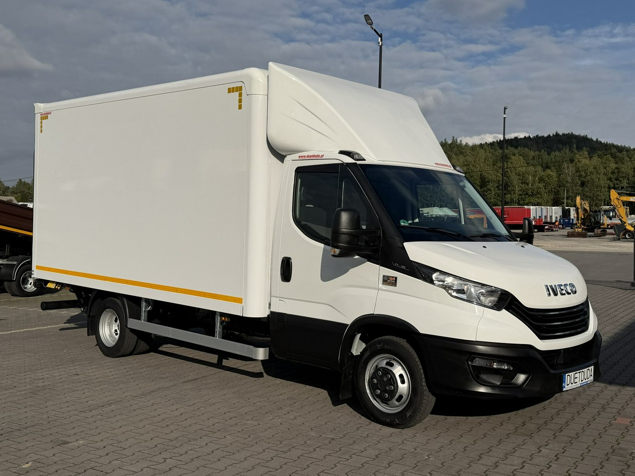 Iveco Daily 35C16 V - Фургон с закрытым кузовом: фото 2 Iveco Daily 35C16 V - Фургон с закрытым кузовом: фото 2