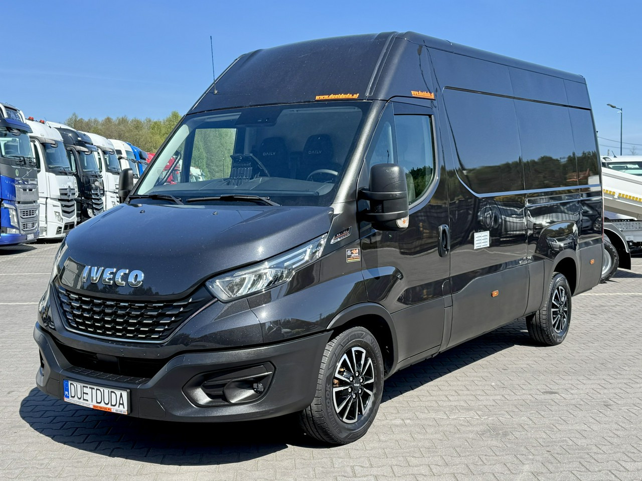 Iveco Daily 35S18 - Цельнометаллический фургон: фото 2 Iveco Daily 35S18 - Цельнометаллический фургон: фото 2