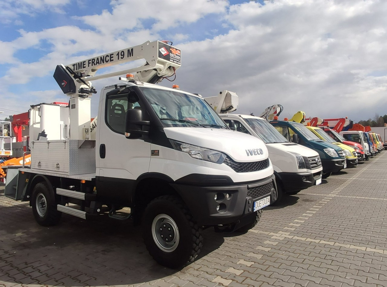 Iveco Daily 55S17W 4x4 Zwyżka 19m Versalift Lat 55 TB Time France - Грузовик с подъемником: фото 3 Iveco Daily 55S17W 4x4 Zwyżka 19m Versalift Lat 55 TB Time France - Грузовик с подъемником: фото 3