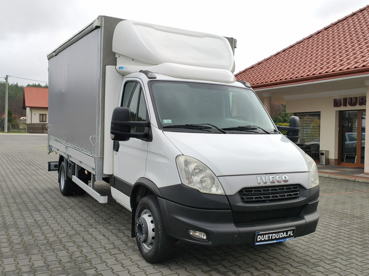 Iveco Daily 70C18 V H - Тентованный фургон: фото 3 Iveco Daily 70C18 V H - Тентованный фургон: фото 3