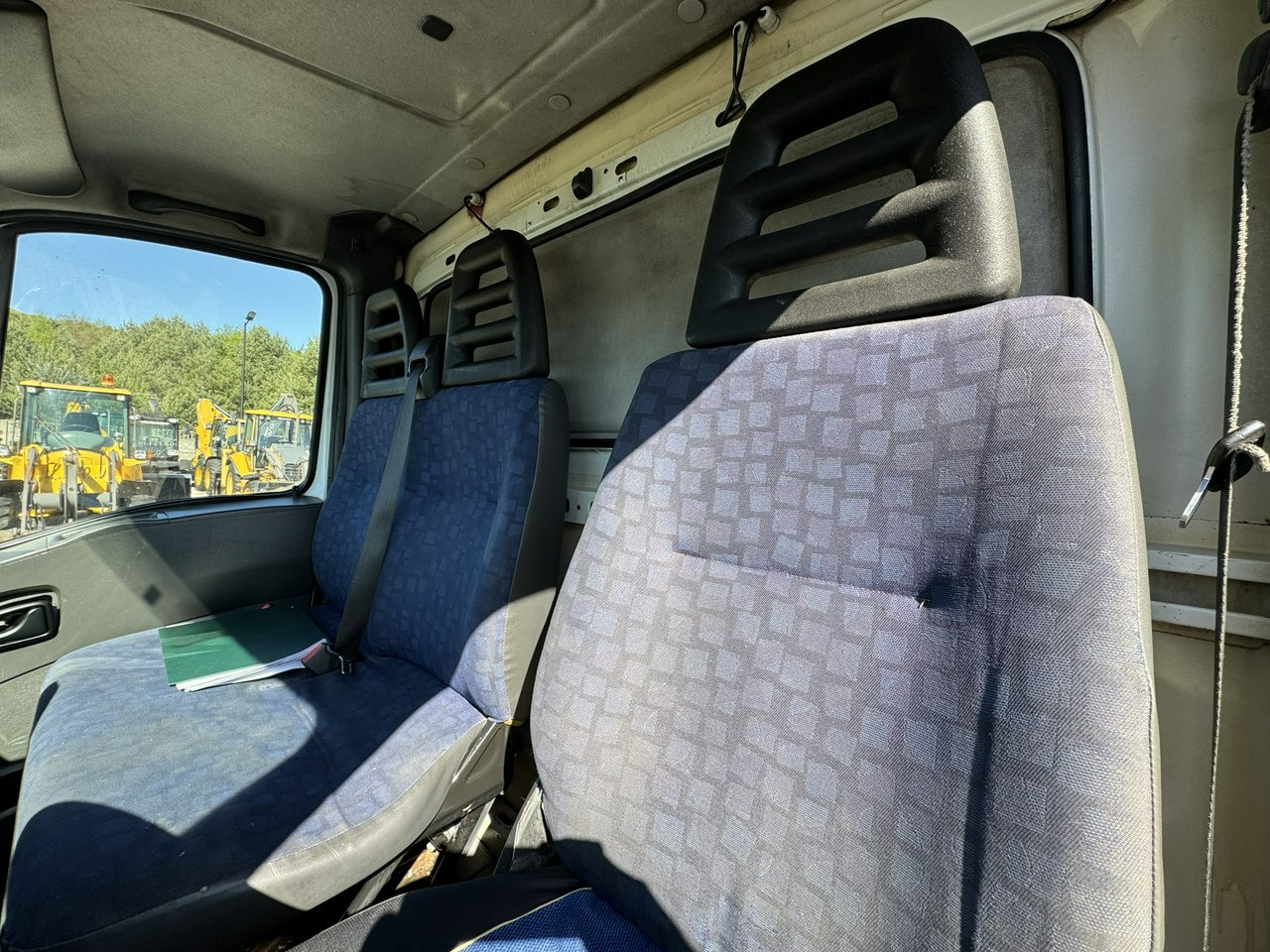 Грузовик с подъемником Iveco Daily: фото 26
