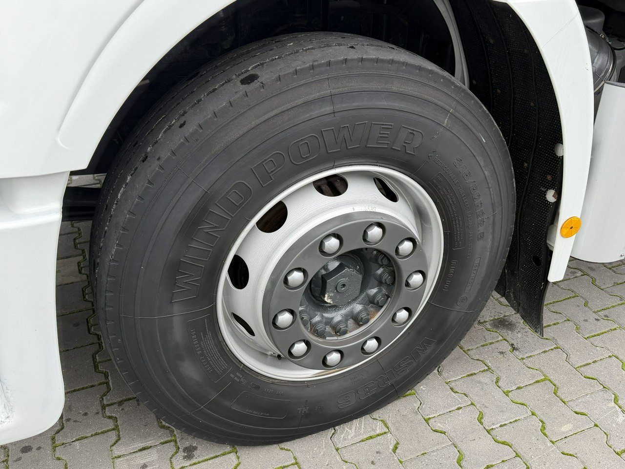 Iveco STRALIS 260S40 E6 Chłodnia Mroźnia Agregat THERMO KING T-1000R - Рефрижератор: фото 3 Iveco STRALIS 260S40 E6 Chłodnia Mroźnia Agregat THERMO KING T-1000R - Рефрижератор: фото 3