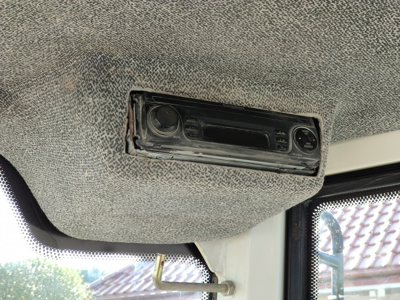 Компактный фронтальный погрузчик Liebherr L 506 STEREO Szybkozłącze / Łyżka Krokodyl + Widły Waga 6300kg: фото 30