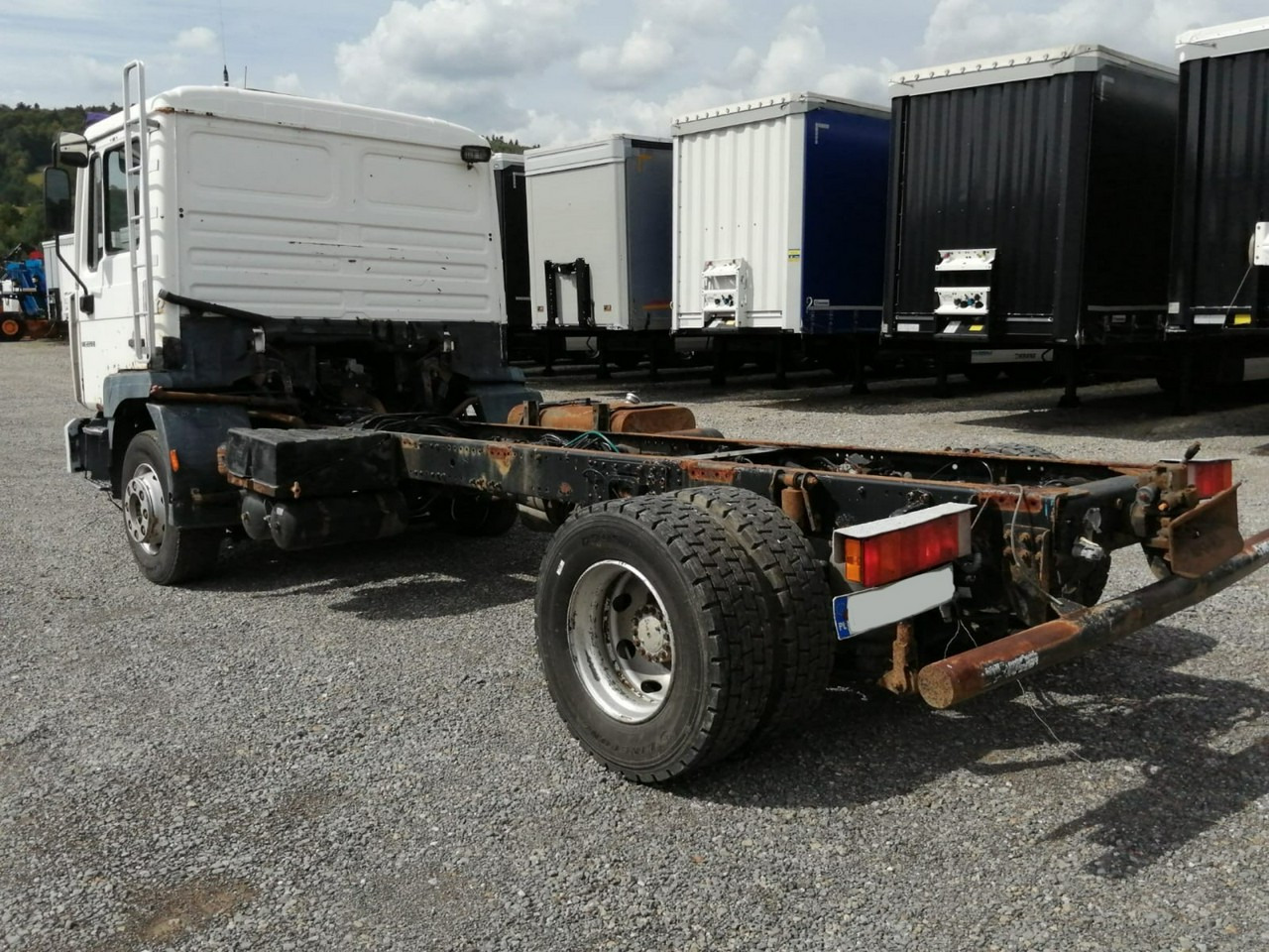 MAN ME 220B 4x2 Rama do zabudowy Sprawny !!! - Грузовик-шасси: фото 3 MAN ME 220B 4x2 Rama do zabudowy Sprawny !!! - Грузовик-шасси: фото 3