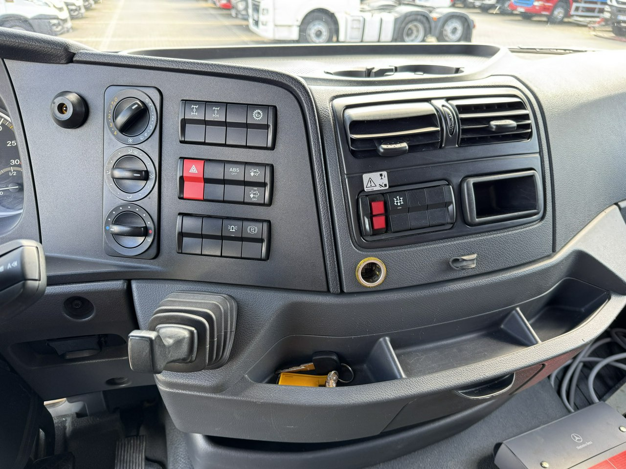 Грузовик с подъемником Mercedes Atego 718 E6 4x4 Zwyżka PALFINGER P210 BK Podnośnik Koszowy: фото 31
