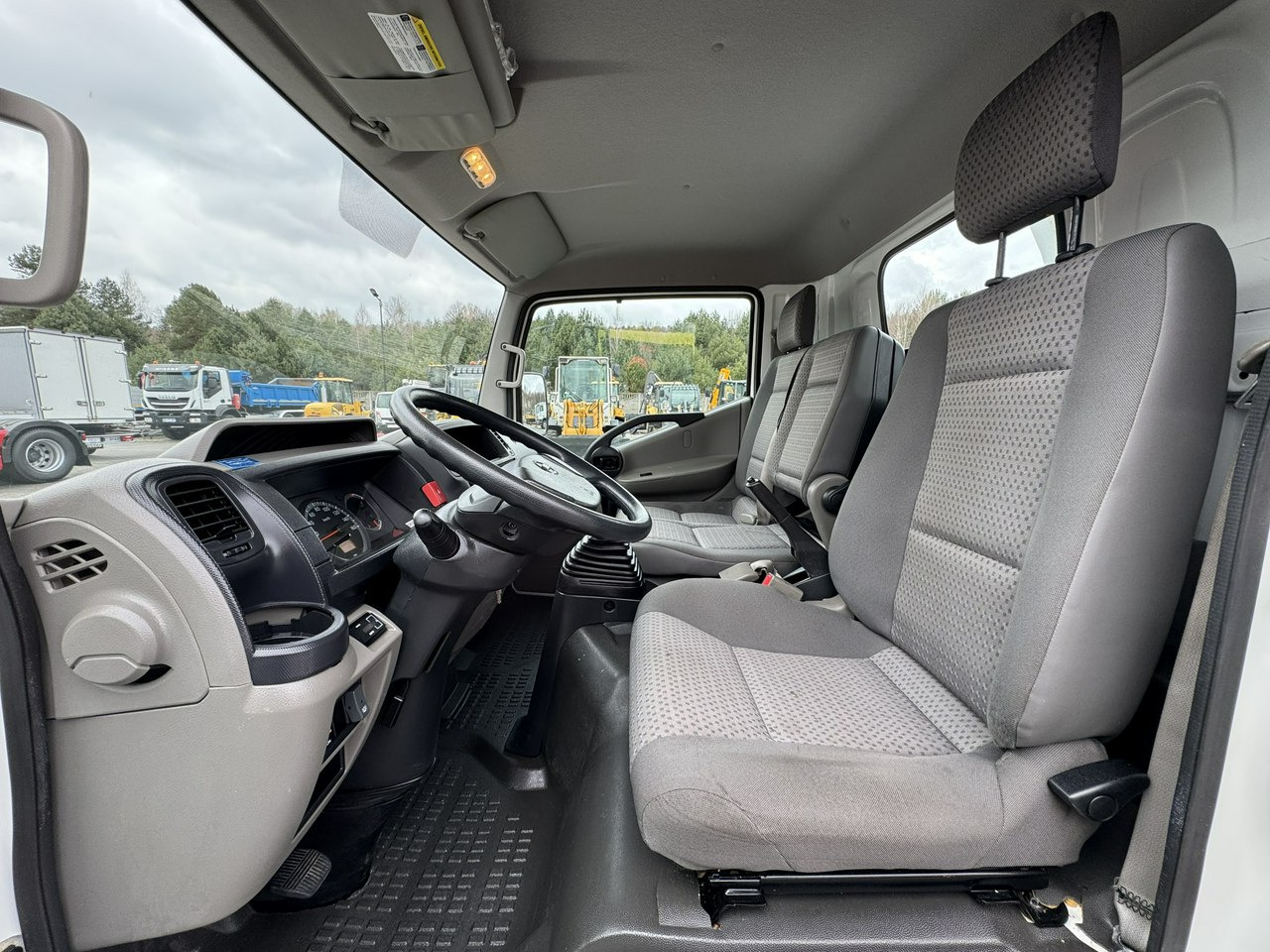 Nissan Cabstar в лизинг Nissan Cabstar: фото 26 Nissan Cabstar в лизинг Nissan Cabstar: фото 26