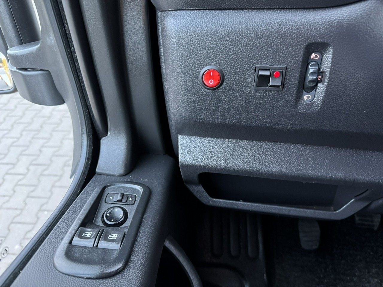 Эвакуатор Renault Master: фото 23
