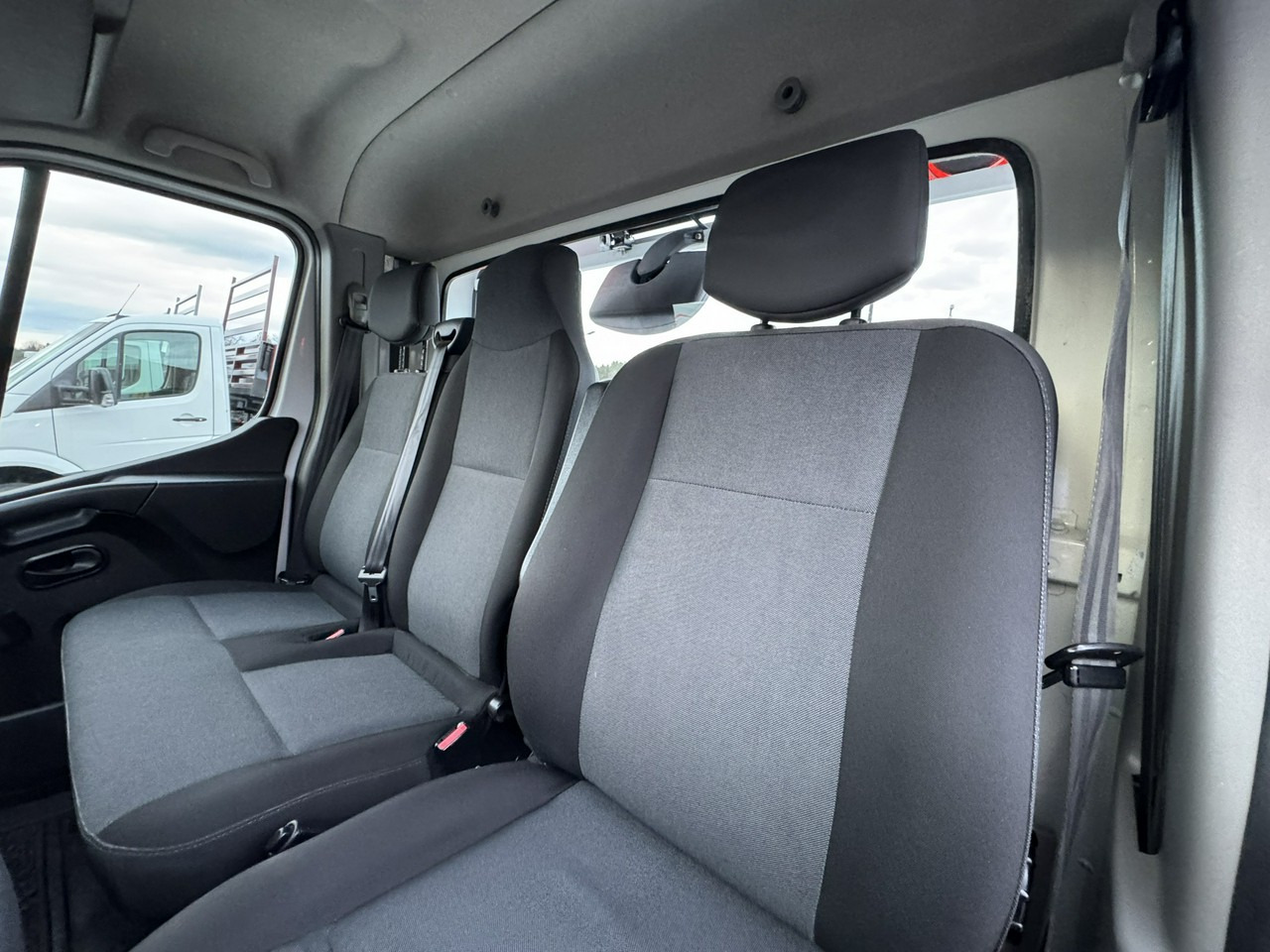 Эвакуатор Renault Master: фото 19