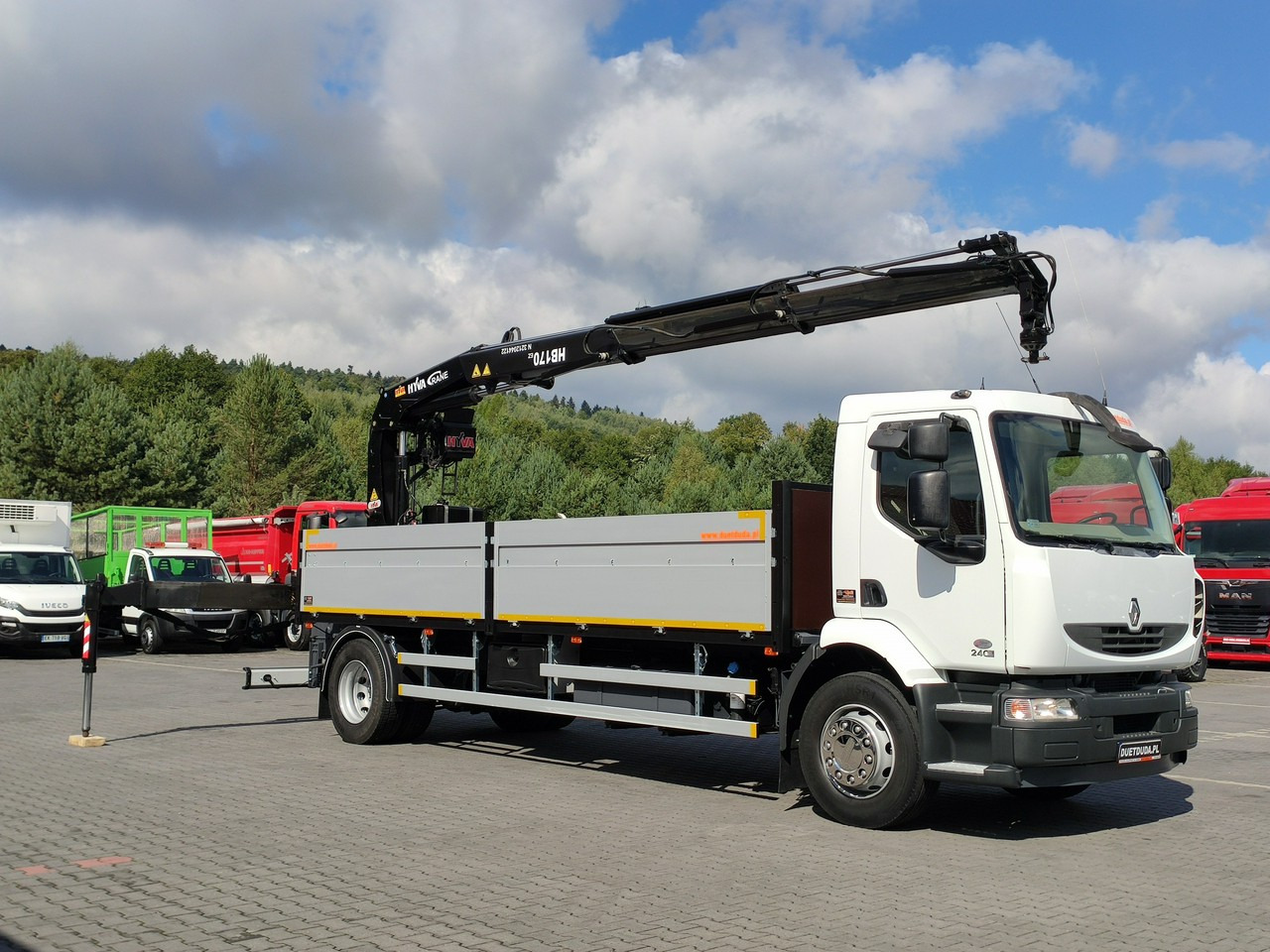 Renault Midlum 180.240DXI + HDS HYVA HB170E2 Udzwig 3.6Tony - Грузовик бортовой/ Платформа, Автоманипулятор: фото 1 Renault Midlum 180.240DXI + HDS HYVA HB170E2 Udzwig 3.6Tony - Грузовик бортовой/ Платформа, Автоманипулятор: фото 1