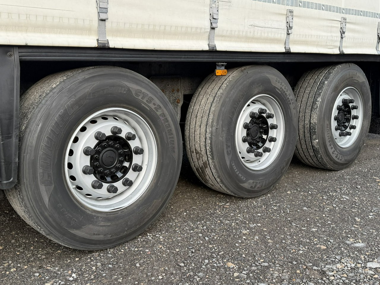 Тентованный полуприцеп Schmitz Cargobull Standard Rama Ocynk Oś podnoszona Grudzień 2019r: фото 7