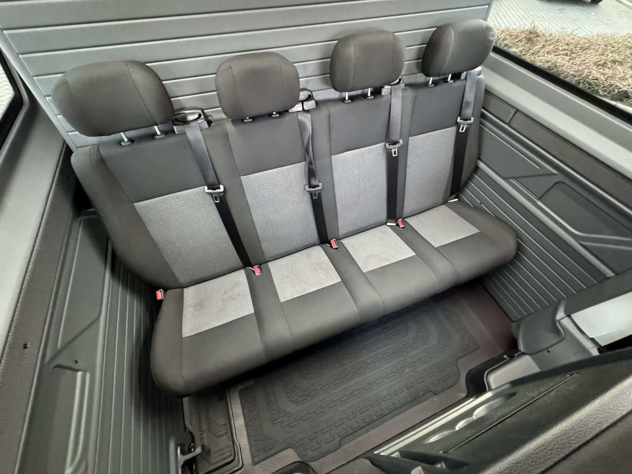 Цельнометаллический фургон Volkswagen Crafter: фото 49 Цельнометаллический фургон Volkswagen Crafter: фото 49