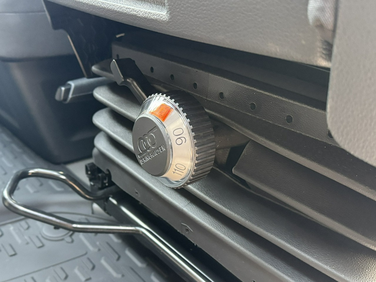 Цельнометаллический фургон Volkswagen Crafter: фото 30 Цельнометаллический фургон Volkswagen Crafter: фото 30