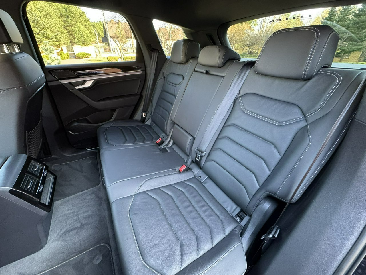 Внедорожник Volkswagen Touareg: фото 40
