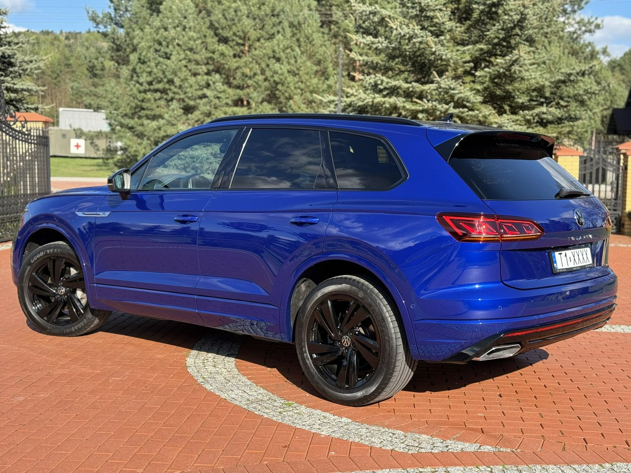 Внедорожник Volkswagen Touareg: фото 10