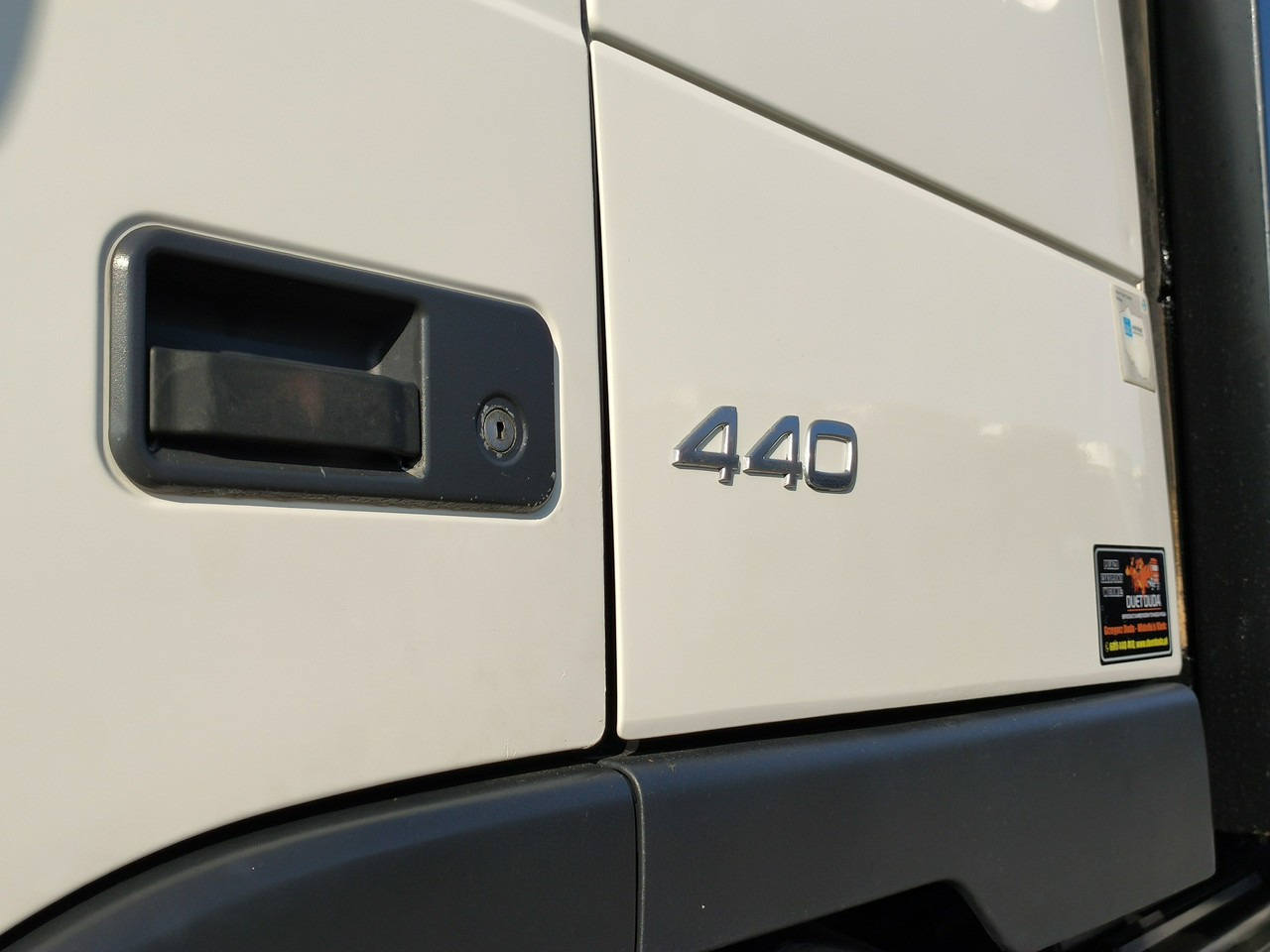 Volvo FM 440 6x4 HDS FASSI F170 Składany w Literę Z - Грузовик бортовой/ Платформа, Автоманипулятор: фото 3 Volvo FM 440 6x4 HDS FASSI F170 Składany w Literę Z - Грузовик бортовой/ Платформа, Автоманипулятор: фото 3