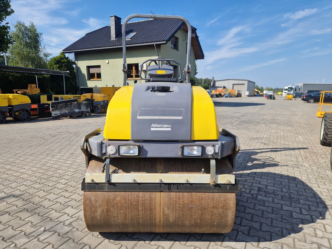 DYNAPAC CC 1300 - Каток: фото 2 DYNAPAC CC 1300 - Каток: фото 2