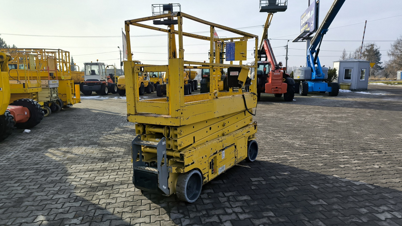 GENIE GS 2032 - Ножничный подъемник: фото 4 GENIE GS 2032 - Ножничный подъемник: фото 4