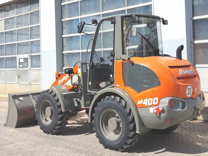 Atlas AR 400 - Мини-погрузчик с бортовым поворотом: фото 3 Atlas AR 400 - Мини-погрузчик с бортовым поворотом: фото 3