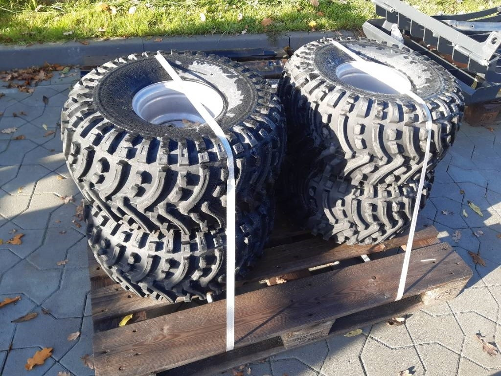 GiANT Reifensatz SK201D 22x11-8 - Шина для Строительной техники: фото 2 GiANT Reifensatz SK201D 22x11-8 - Шина для Строительной техники: фото 2