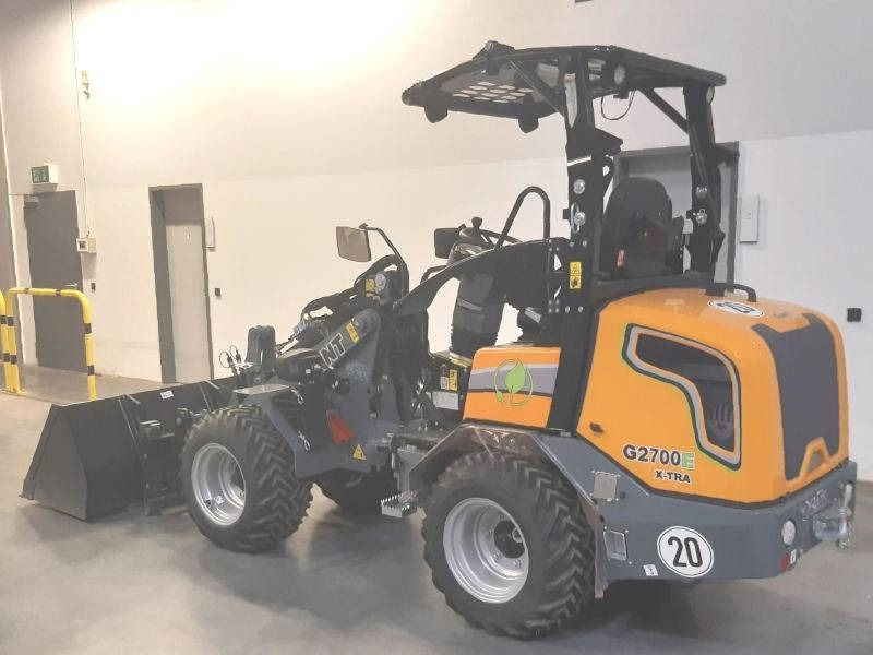 Giant G 2700 E X-Tra Elektro / electric - Мини-погрузчик с бортовым поворотом: фото 3 Giant G 2700 E X-Tra Elektro / electric - Мини-погрузчик с бортовым поворотом: фото 3