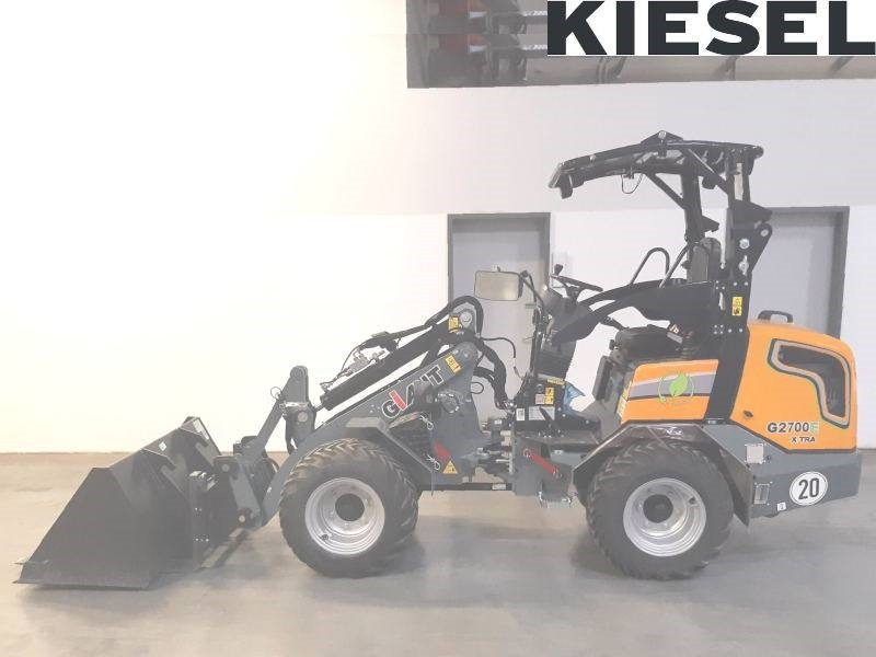 Giant G 2700 E X-Tra Elektro / electric - Мини-погрузчик с бортовым поворотом: фото 1 Giant G 2700 E X-Tra Elektro / electric - Мини-погрузчик с бортовым поворотом: фото 1