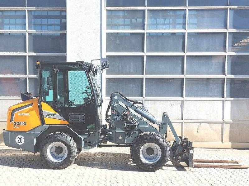 Giant G 3500 X-Tra - Мини-погрузчик с бортовым поворотом: фото 5 Giant G 3500 X-Tra - Мини-погрузчик с бортовым поворотом: фото 5