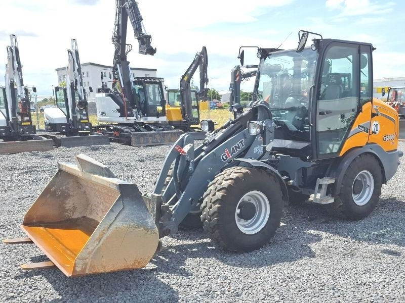 Giant G 5000 X-Tra - Мини-погрузчик с бортовым поворотом: фото 2 Giant G 5000 X-Tra - Мини-погрузчик с бортовым поворотом: фото 2