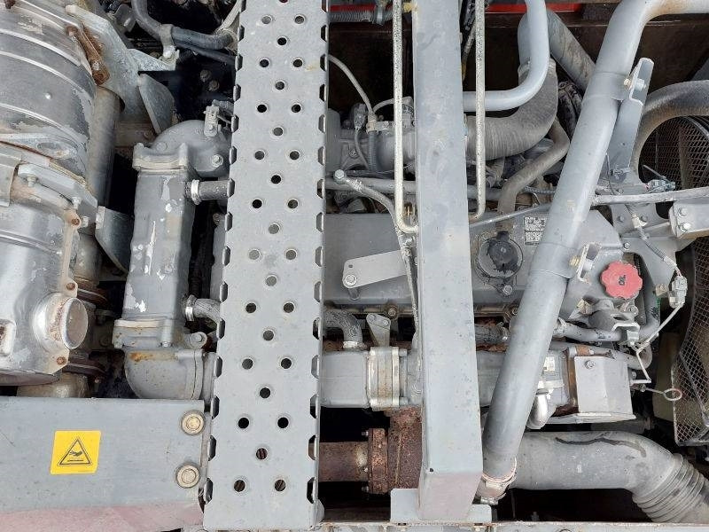 Перегружатель Hitachi KTEG KMC400-6: фото 7 Перегружатель Hitachi KTEG KMC400-6: фото 7