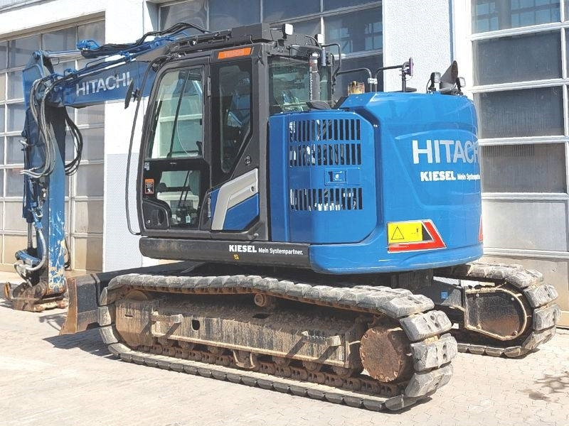 Hitachi ZX 135 US-7 - Гусеничный экскаватор: фото 3 Hitachi ZX 135 US-7 - Гусеничный экскаватор: фото 3