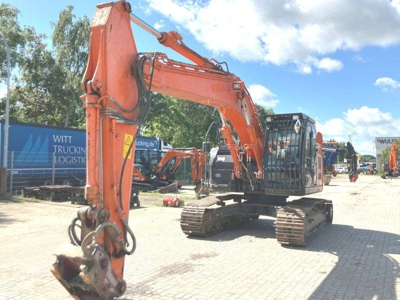 Hitachi ZX 225 US LC-6 - Гусеничный экскаватор: фото 2 Hitachi ZX 225 US LC-6 - Гусеничный экскаватор: фото 2