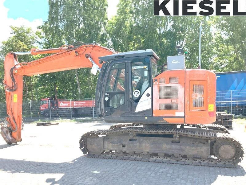 Hitachi ZX 225 US LC-6 - Гусеничный экскаватор: фото 1 Hitachi ZX 225 US LC-6 - Гусеничный экскаватор: фото 1