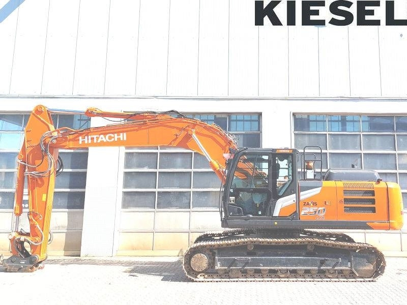 Hitachi ZX 250 LCN-7 - Гусеничный экскаватор: фото 1 Hitachi ZX 250 LCN-7 - Гусеничный экскаватор: фото 1
