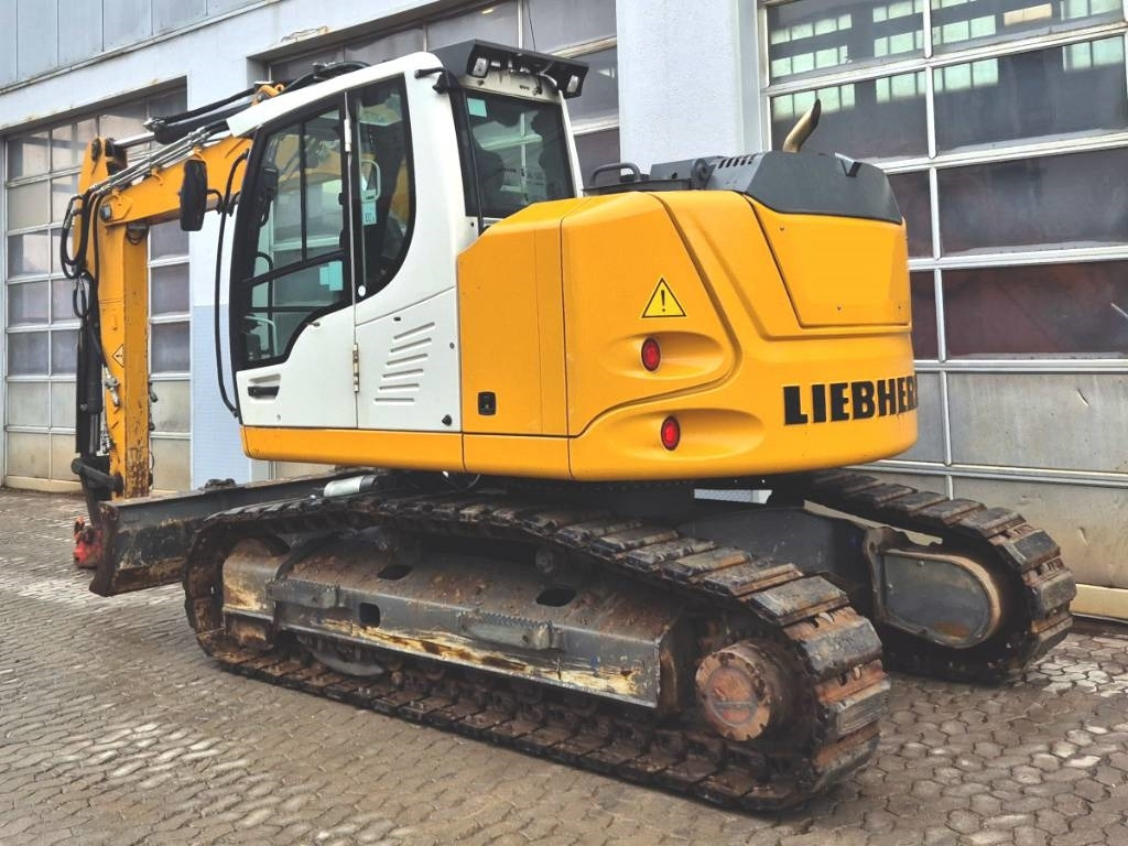 Liebherr R 914 Compact - Гусеничный экскаватор: фото 3 Liebherr R 914 Compact - Гусеничный экскаватор: фото 3