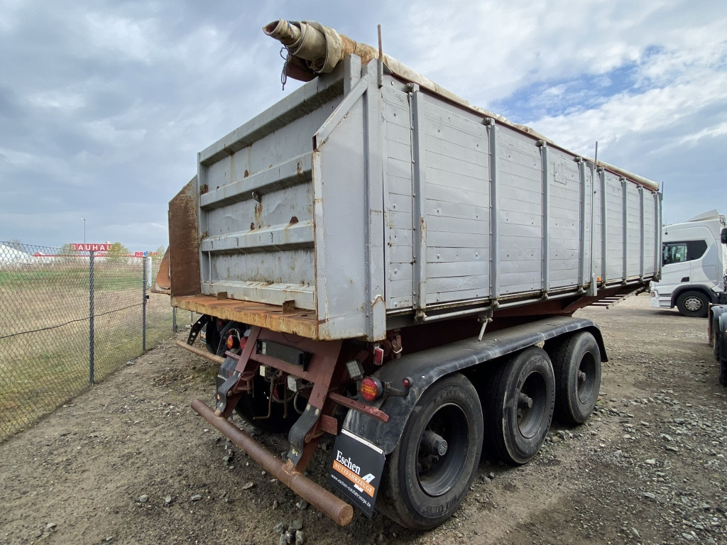 Langendorf SK 24/27 - Самосвальный полуприцеп: фото 3 Langendorf SK 24/27 - Самосвальный полуприцеп: фото 3