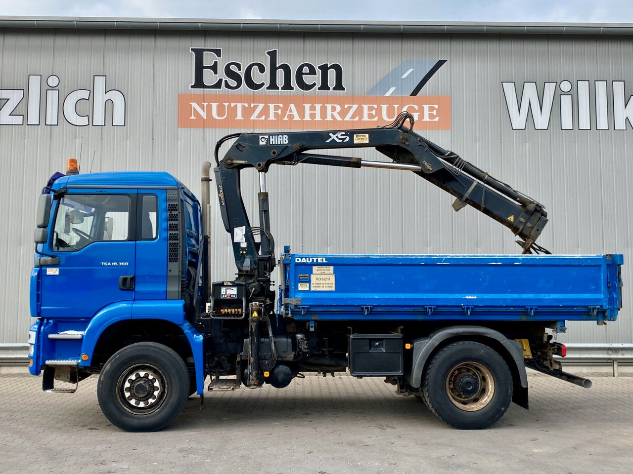 MAN TGA 18.360 4x4H BL Hiab Kran*Dautel Kipper*Klima - Самосвал, Автоманипулятор: фото 3 MAN TGA 18.360 4x4H BL Hiab Kran*Dautel Kipper*Klima - Самосвал, Автоманипулятор: фото 3