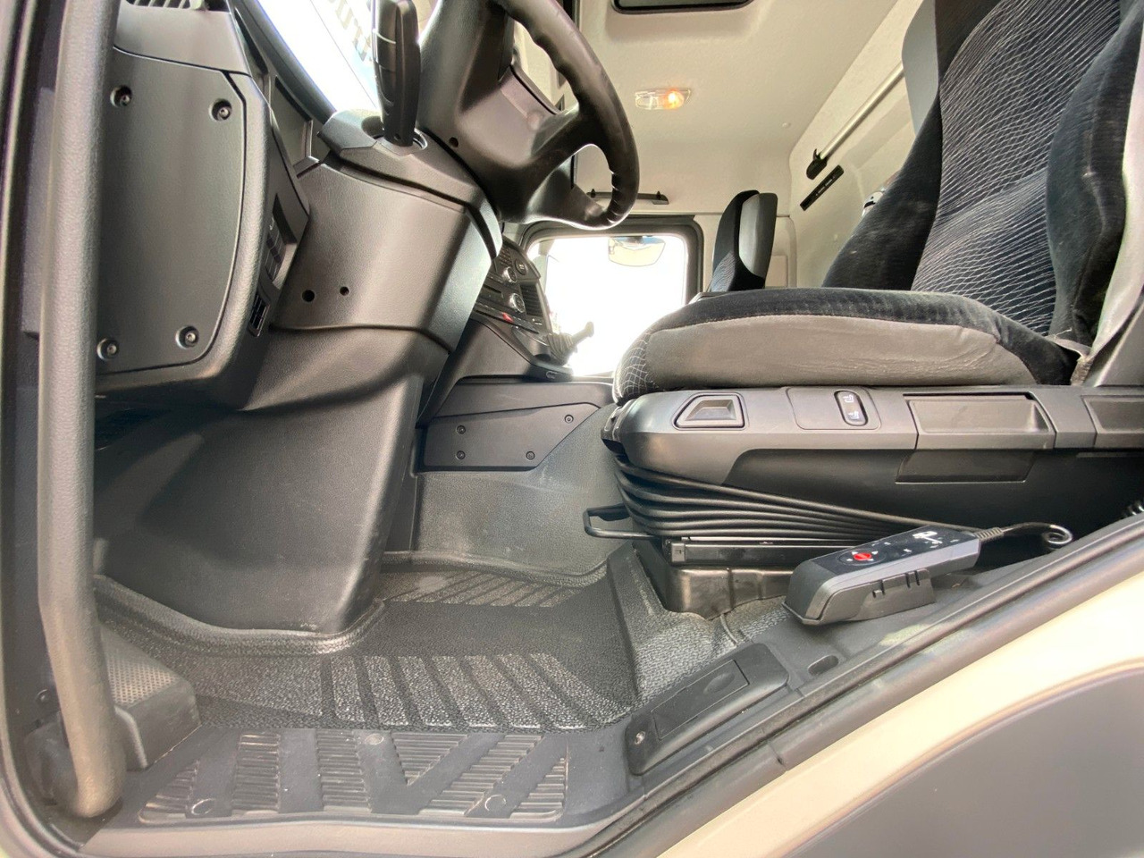 Грузовик-цистерна Mercedes-Benz 2540 Antos | A3*3x Kammern/20.990ltr*Kamera*Navi: фото 10