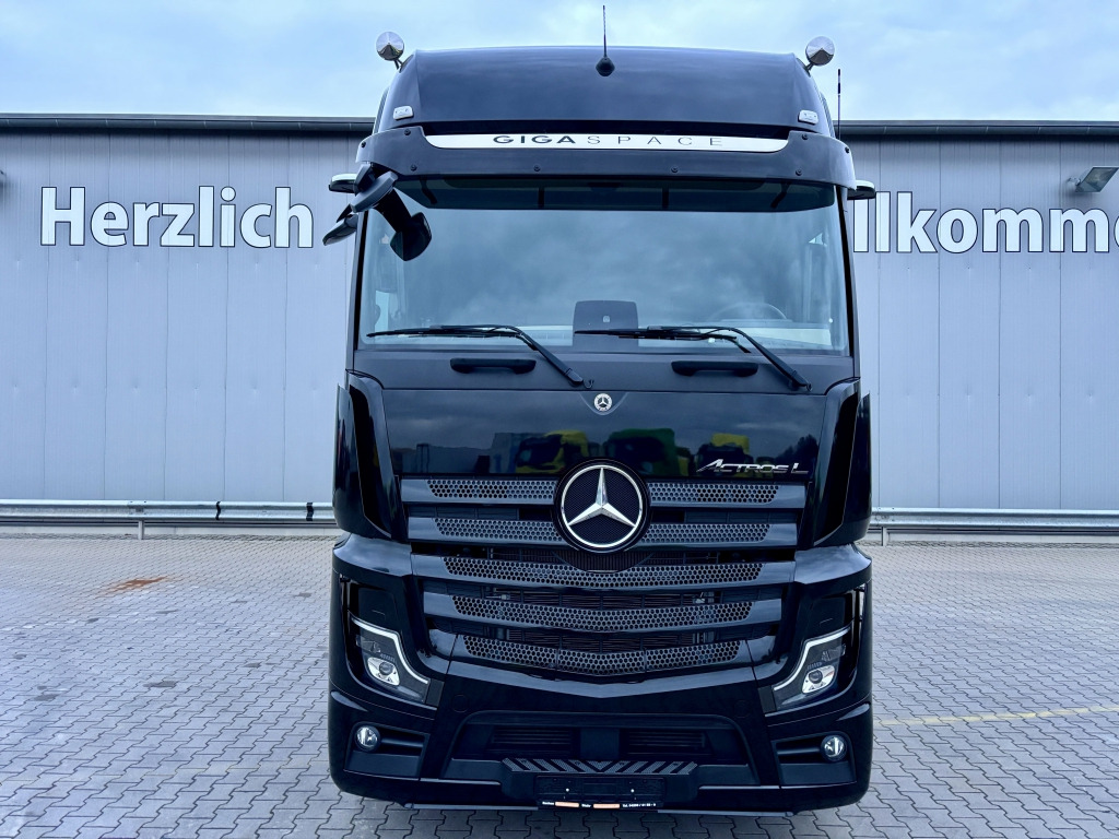 Mercedes-Benz 2542 L 6x2 F 13 Actros GigaSpace в лизинг Mercedes-Benz 2542 L 6x2 F 13 Actros GigaSpace: фото 10 Mercedes-Benz 2542 L 6x2 F 13 Actros GigaSpace в лизинг Mercedes-Benz 2542 L 6x2 F 13 Actros GigaSpace: фото 10