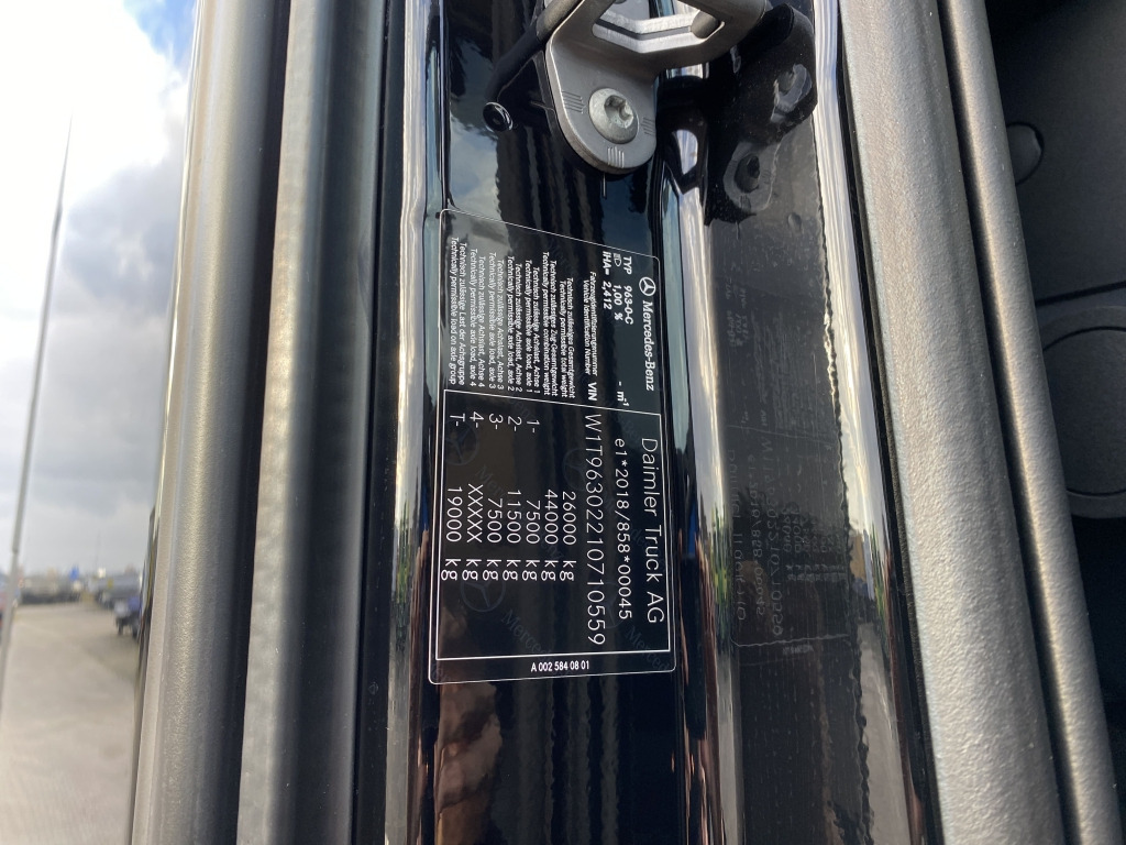 Mercedes-Benz 2542 L 6x2 F 13 Actros GigaSpace в лизинг Mercedes-Benz 2542 L 6x2 F 13 Actros GigaSpace: фото 18 Mercedes-Benz 2542 L 6x2 F 13 Actros GigaSpace в лизинг Mercedes-Benz 2542 L 6x2 F 13 Actros GigaSpace: фото 18