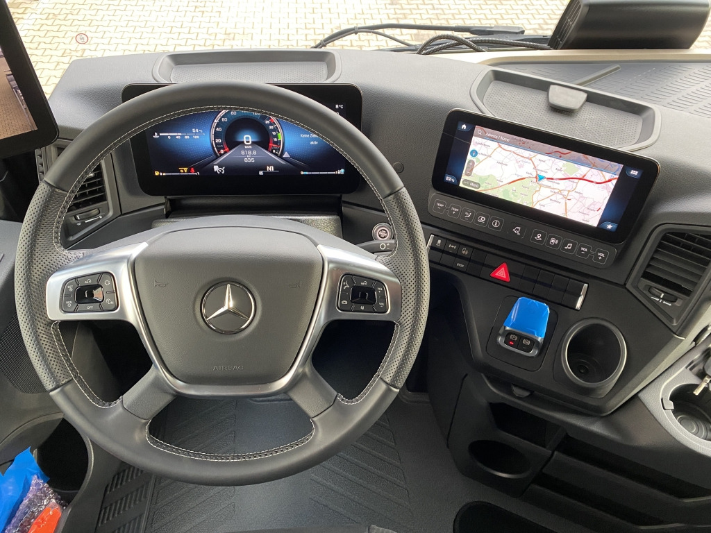 Mercedes-Benz 2542 L 6x2 F 13 Actros GigaSpace в лизинг Mercedes-Benz 2542 L 6x2 F 13 Actros GigaSpace: фото 26 Mercedes-Benz 2542 L 6x2 F 13 Actros GigaSpace в лизинг Mercedes-Benz 2542 L 6x2 F 13 Actros GigaSpace: фото 26