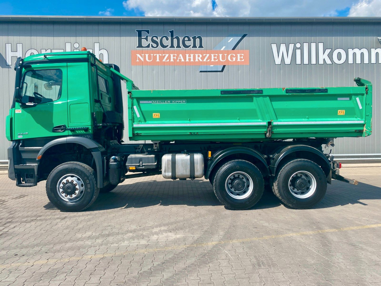Mercedes-Benz 3345 Arocs 6x6 | MEILLER*Bordmatik*AHK*Blatt*AC - Самосвал: фото 3 Mercedes-Benz 3345 Arocs 6x6 | MEILLER*Bordmatik*AHK*Blatt*AC - Самосвал: фото 3